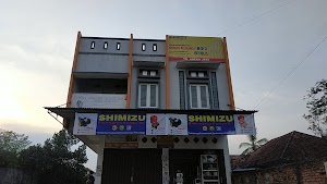 Toko bangunan Aneka Jaya
