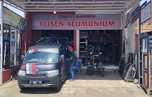 Kusen alumunium,pintu,jendela & Kaca SALUYU ALUMUNIUM Bandung