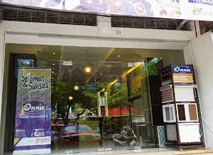 Onna Makassar Wallpaper Roller Blind Vertical Blind Curtain kasa nyamuk