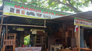 Makmur Jaya Furniture