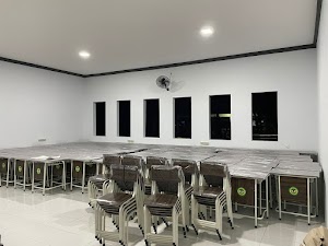 Jual Kursi Kantor Surabaya, Kursi Staff, Lemari Plastik dan Lemari Arsip [Sahabat Furniture]